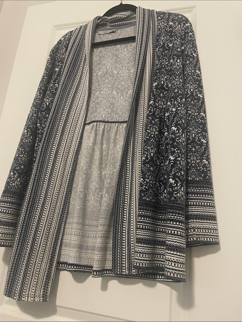 Dalia Navy and White Patterned Open-Front Cardigan